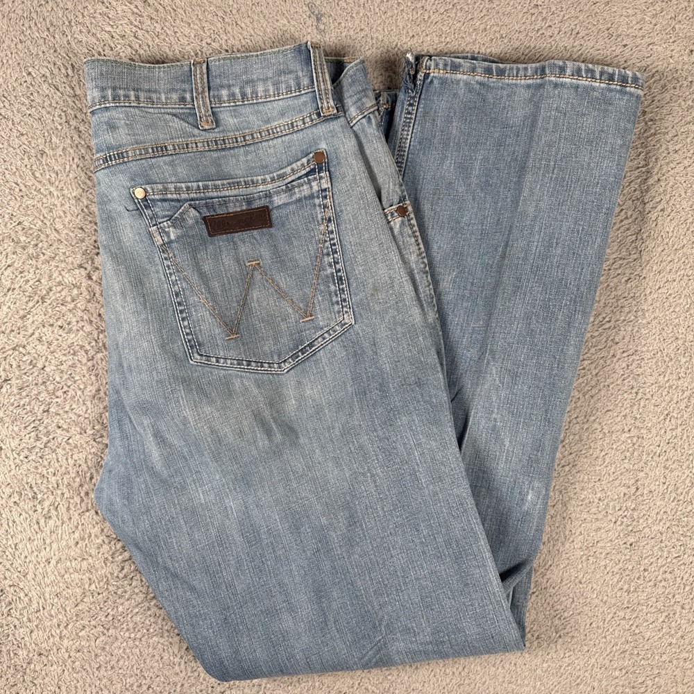 Wrangler Retro Jeans Men 36x32 (38x33) Blue Slim Straight Western Light Wash
